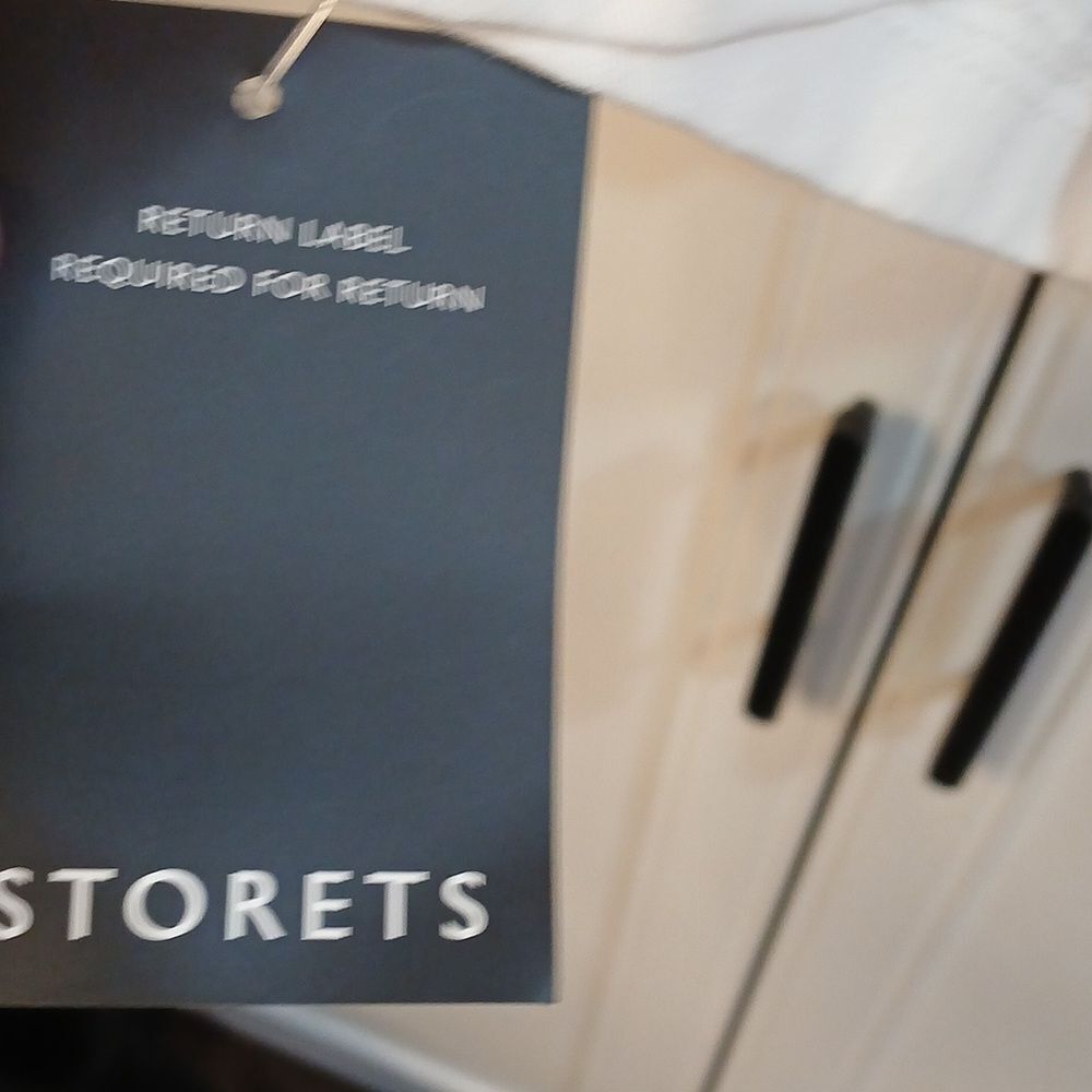 Storets White Pleated Trouser Shorts Size Small/Medium Nwt - Picture 5 of 9